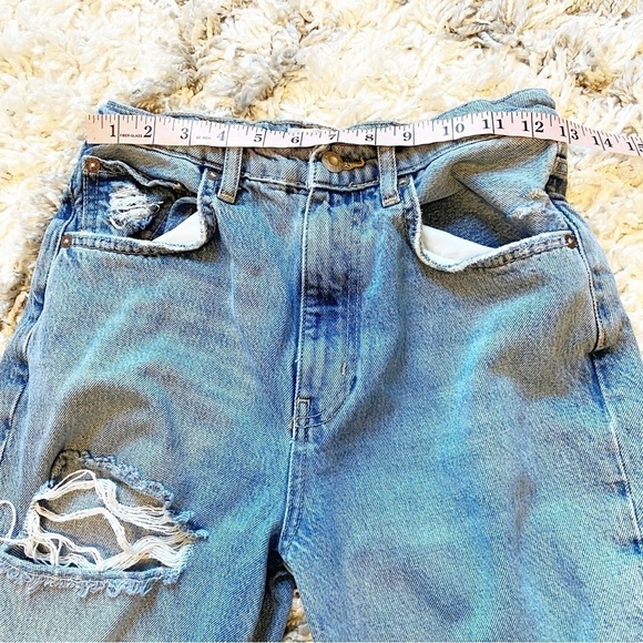 We the free | High Rise Distressed Jeans Size 26 - Picture 11 of 13